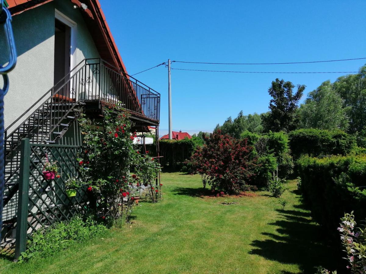 Appartement Ogrodowe Zacisze à Stegna  Extérieur photo