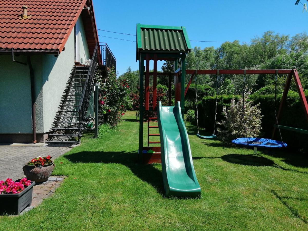 Appartement Ogrodowe Zacisze à Stegna  Extérieur photo